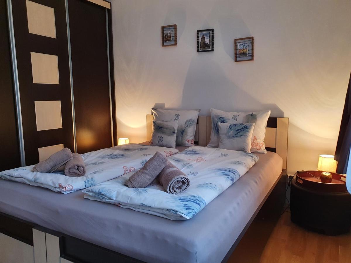 Smiley Apartment Σίμπιου Εξωτερικό φωτογραφία